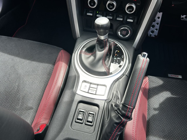 SUBARU BRZ STi Sport - 画像 (15)