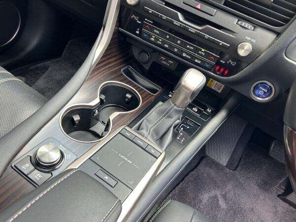 LEXUS RX450h Version L - 画像 (13)