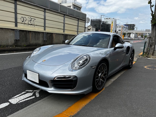 PORSCHE 911 turboS - 画像 (5)