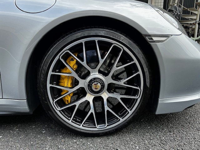PORSCHE 911 turboS - 画像 (25)