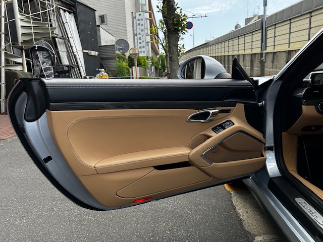PORSCHE 911 turboS - 画像 (16)