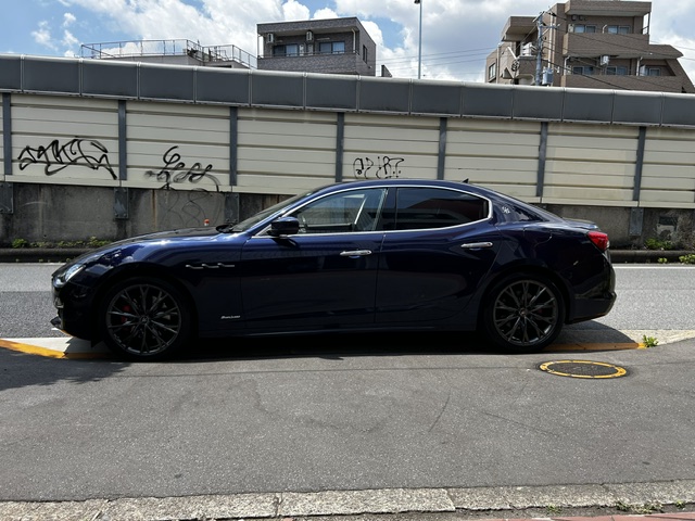 MASERATI Ghibli GranLusso - 画像 (6)