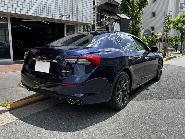 MASERATI Ghibli GranLusso - 画像 (4)