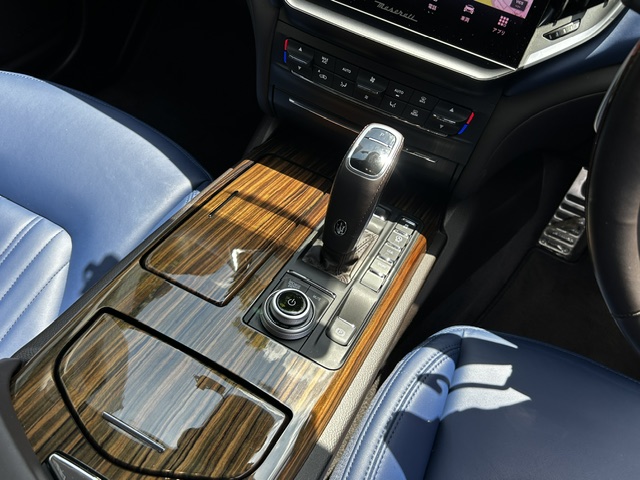 MASERATI Ghibli GranLusso - 画像 (14)