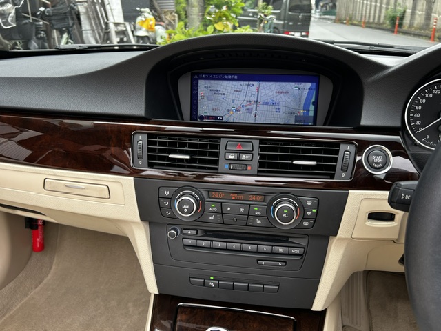 BMW335i Cabriolet - 画像 (14)